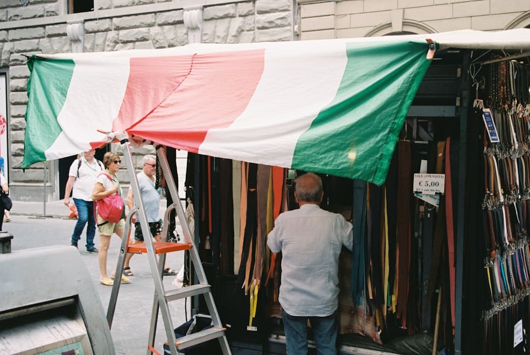 Italian Craftspeople Find New Markets Through Digital Platforms